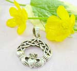 wholesale silver jewelry - 925 Sterling silver celtic pendant with traditional Irish Jewelry Claddagh - the Irish symbol of love

