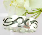 Sterling silver ring carved-out with tattoo pattern