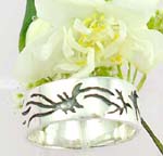 Sterling silver ring with crab tattoo pattern