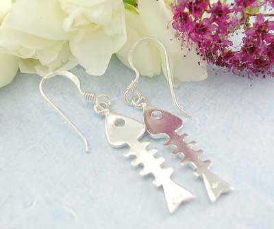 Tendy jewelry shopping fish hook back, 925 sterling silver earrings with shinny fish bone designed
  
