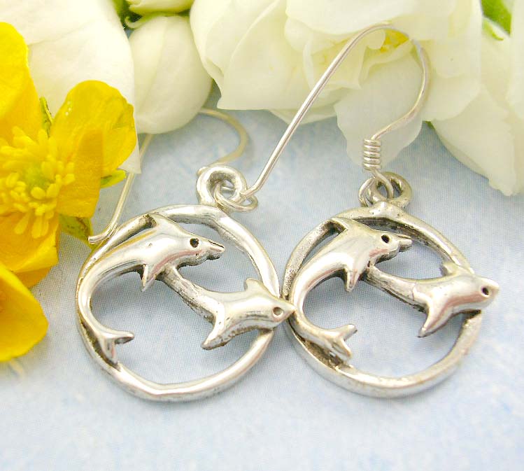 Dolphin wholesale jewelry shopping online 925 sterling silver earrings with special dangling dolphins pattern   
