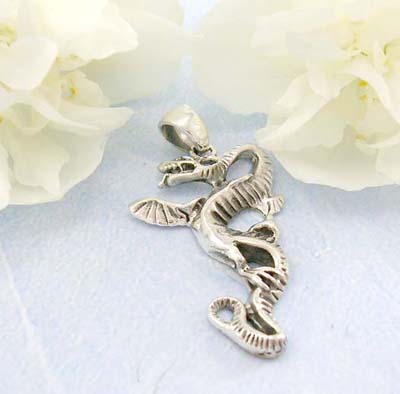 Shopping body display jewelry dancing dragon design in sterling silver pendant   