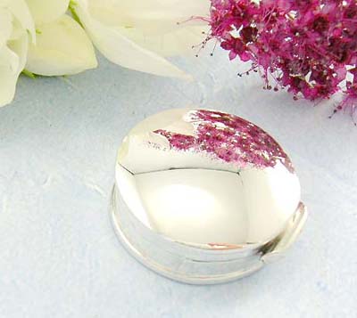 Online jewelry finding a plain round circle pill box design in sterling silver      