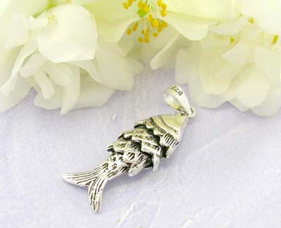Body fuzzy jewelry online sterling silver pendent design with moveable fish          