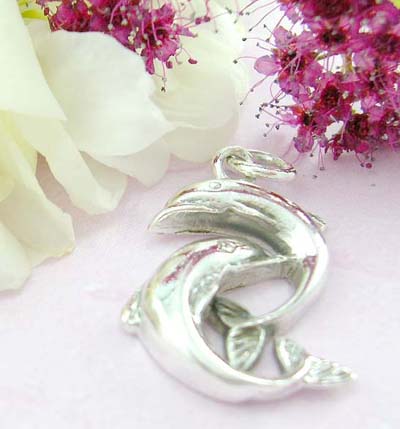 Flashing jewelry shopping sterling silver pendant with double curving dolphin          